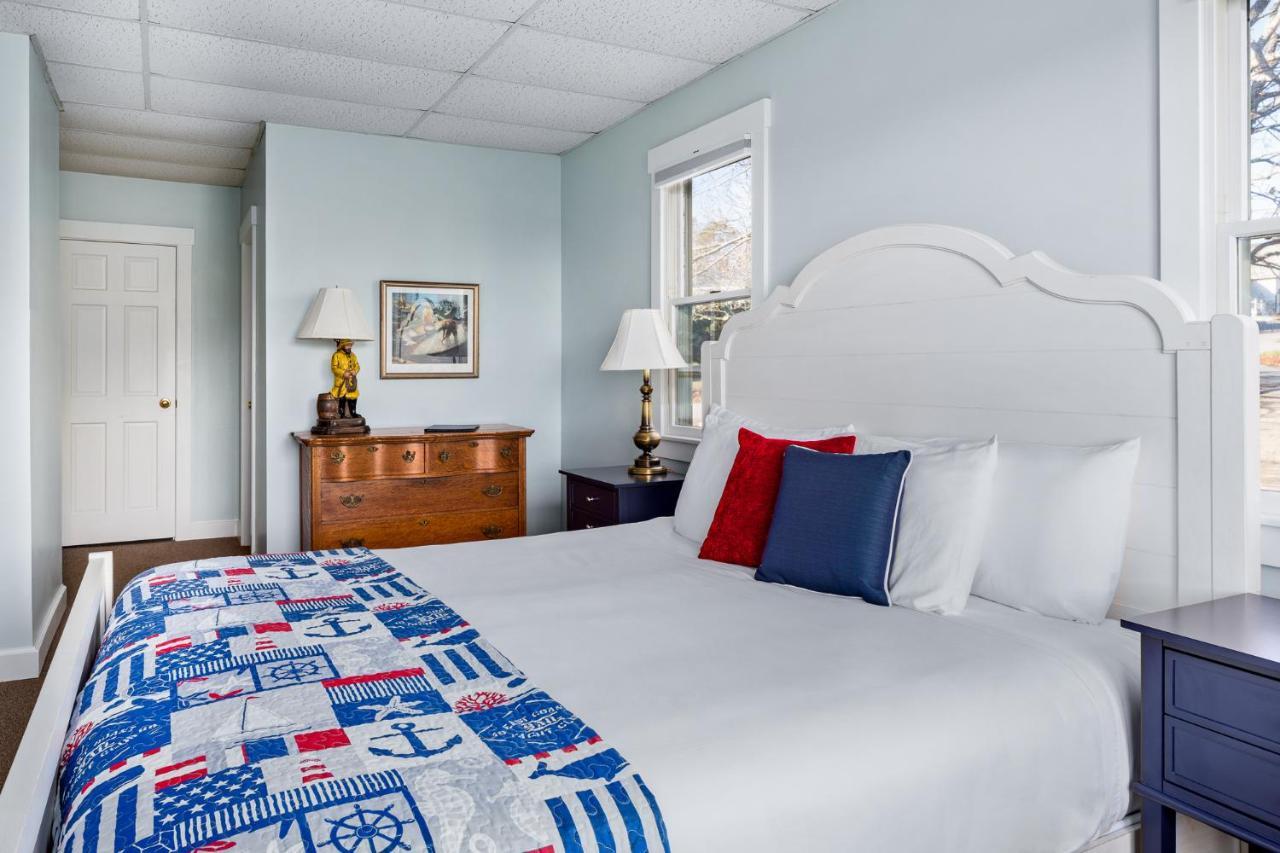 East Wind Inn & Suites Tenants Harbor Екстер'єр фото